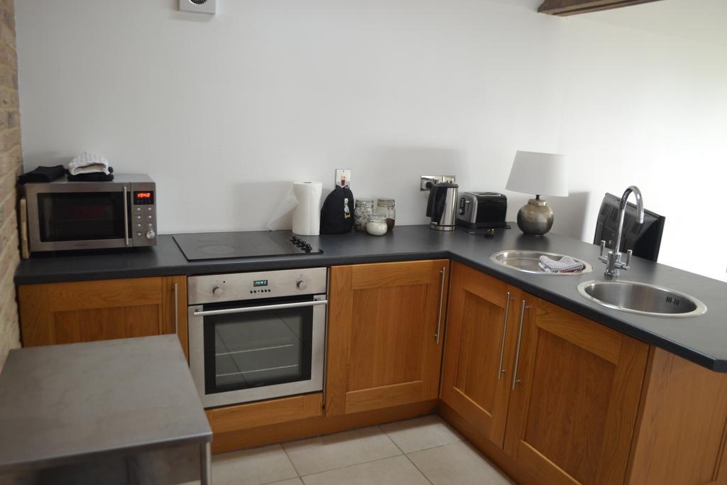 Appletree Cottages Mildenhall Extérieur photo