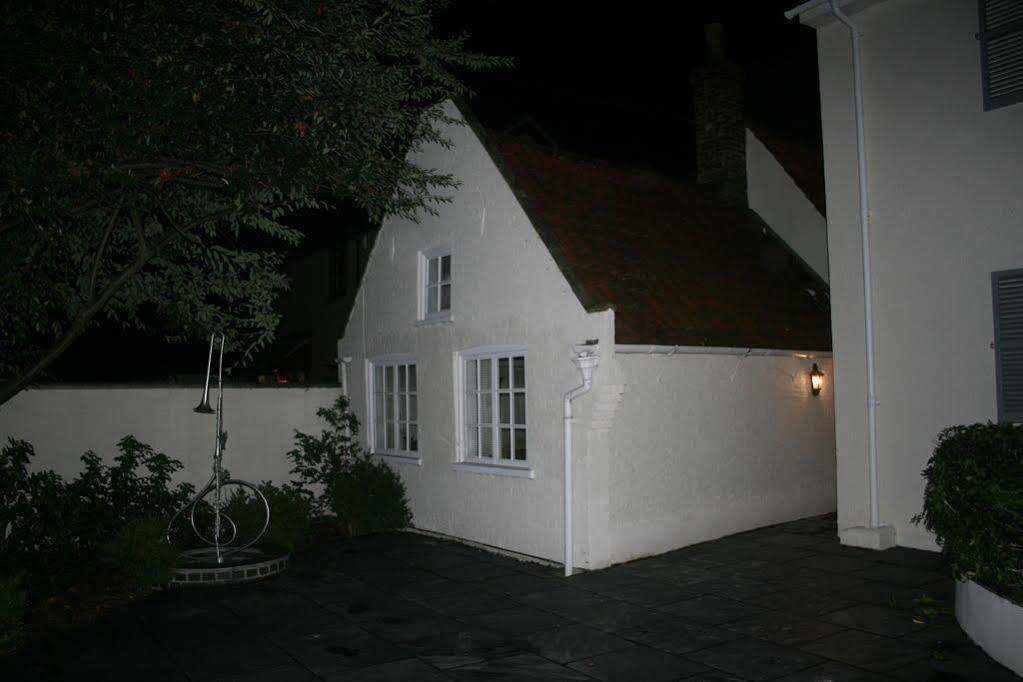 Appletree Cottages Mildenhall Extérieur photo