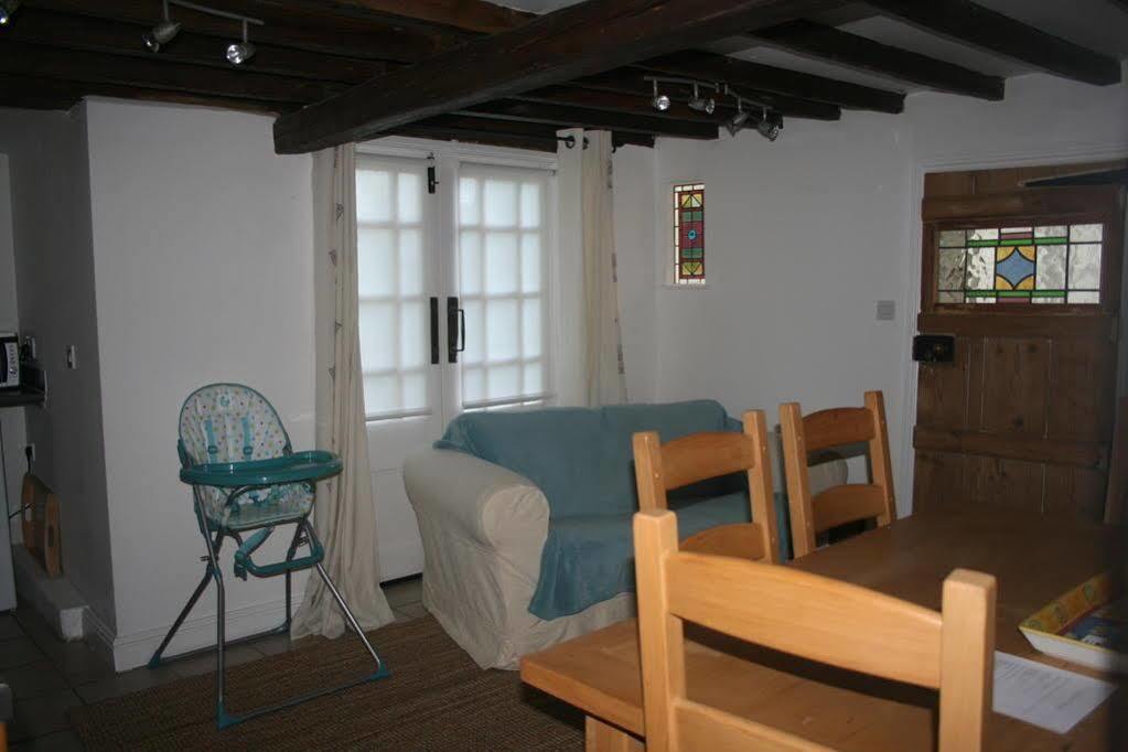 Appletree Cottages Mildenhall Extérieur photo