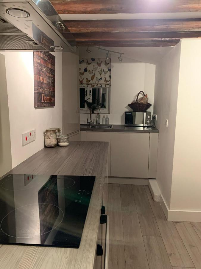 Appletree Cottages Mildenhall Extérieur photo